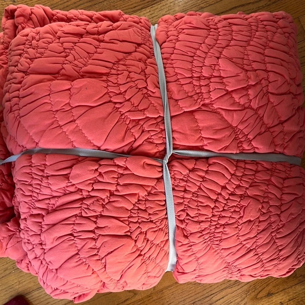 Anthropologie Bajada King Quilt NWT
